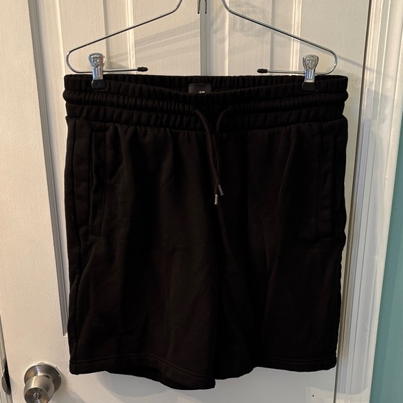 H&M Pants - H&M Classic Black Athletic Shorts